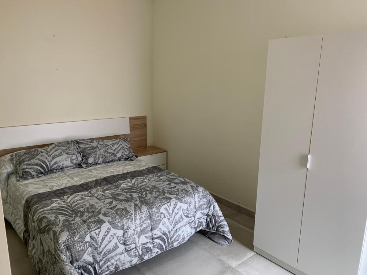 La Villa Hostal Calvarrasa de Abajo Buitenkant foto