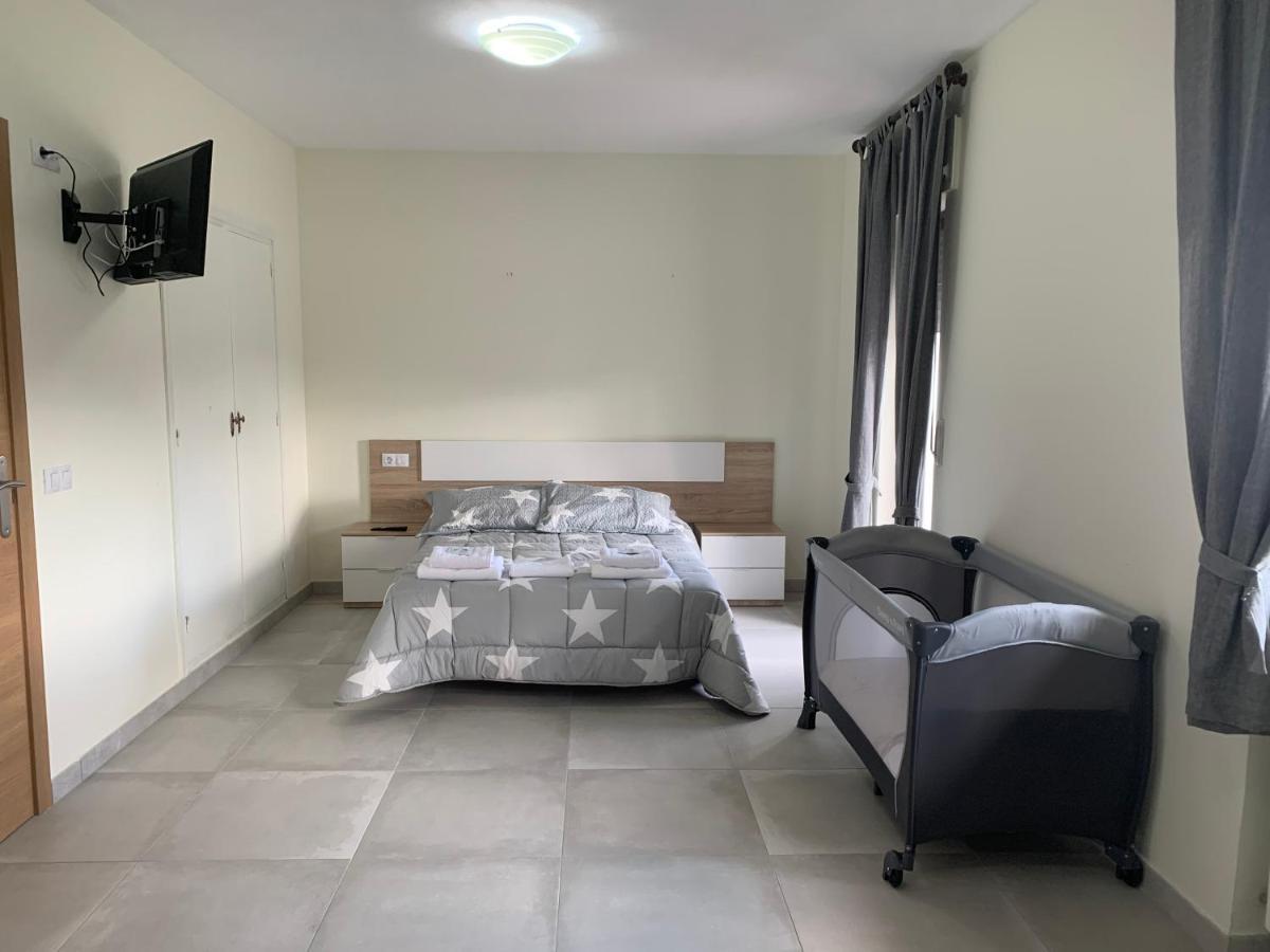 La Villa Hostal Calvarrasa de Abajo Buitenkant foto